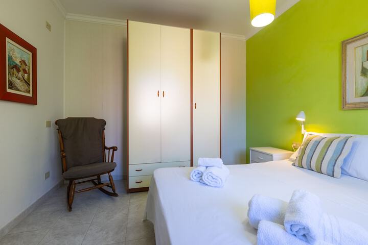 Room 52 of 129