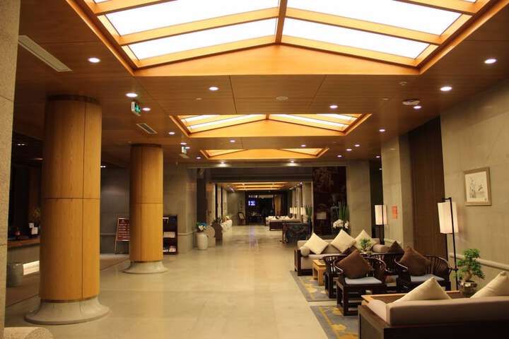 Hotel Interior 4 of 27
