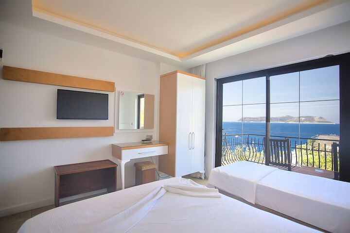 Room 48 of 108