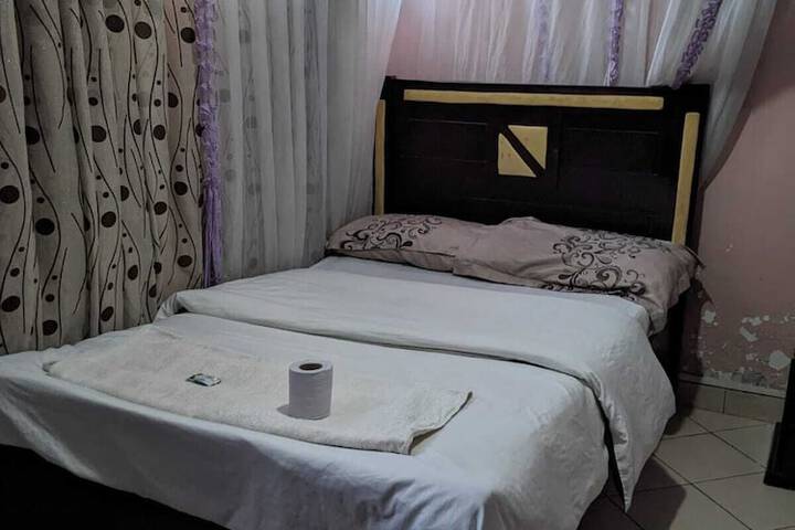 Room 20 of 37