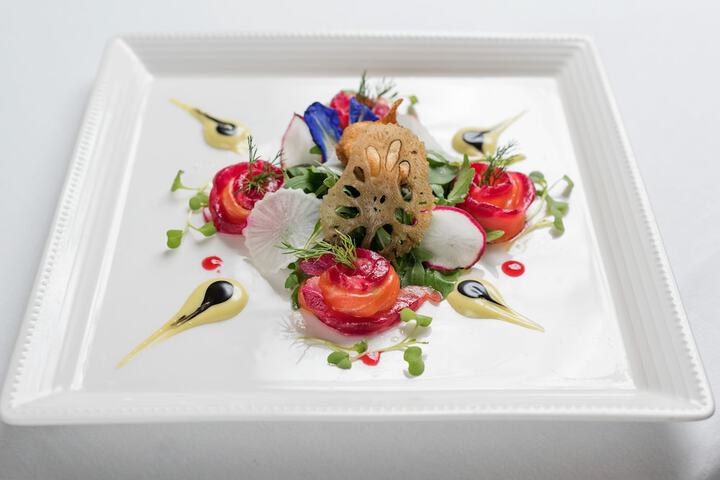 Dining 36 of 47