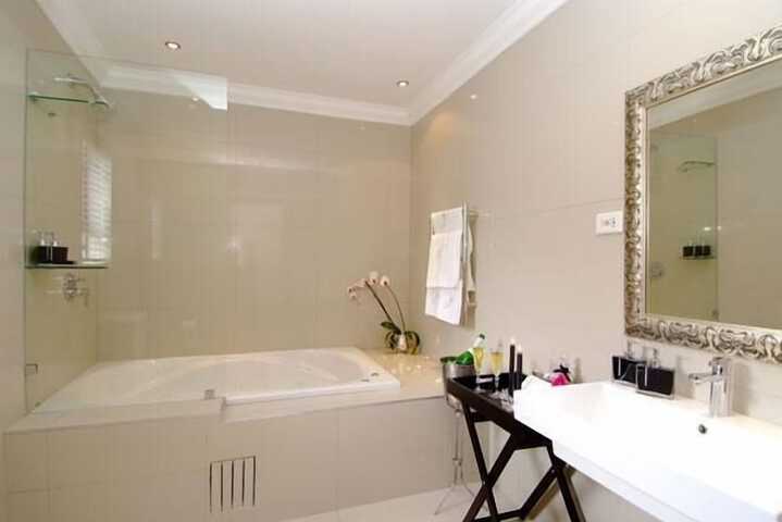 Bath Photo