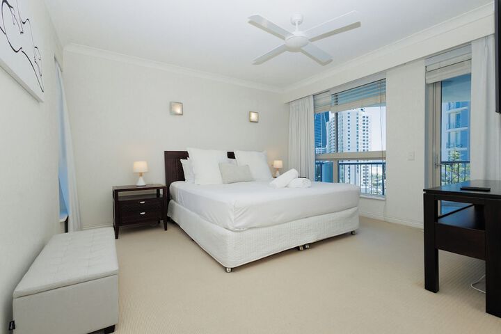 Room 27 of 121