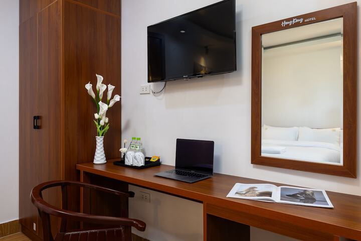 Room 19 of 40