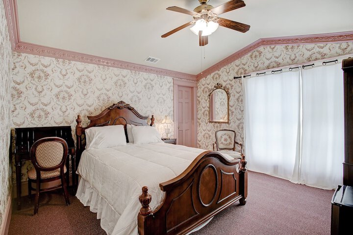 Room 42 of 82