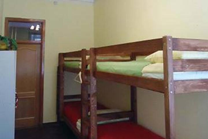 Good Morning Small Hotel & Hostel
