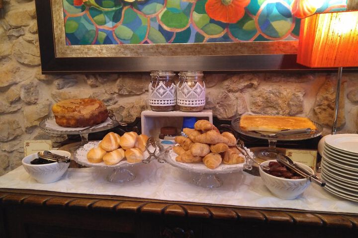 Breakfast/Coffee Service 48 of 71