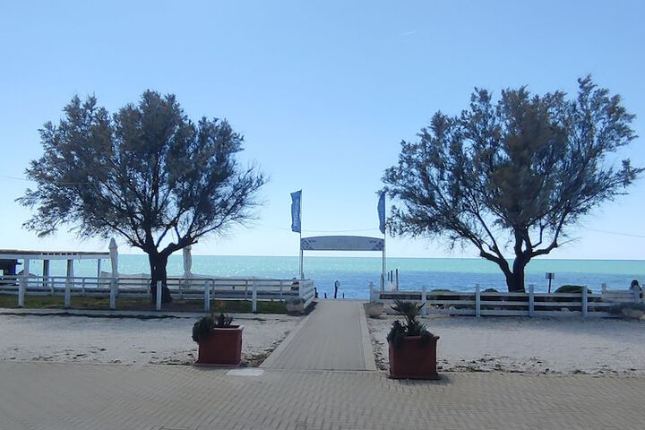 Beach 62 of 86