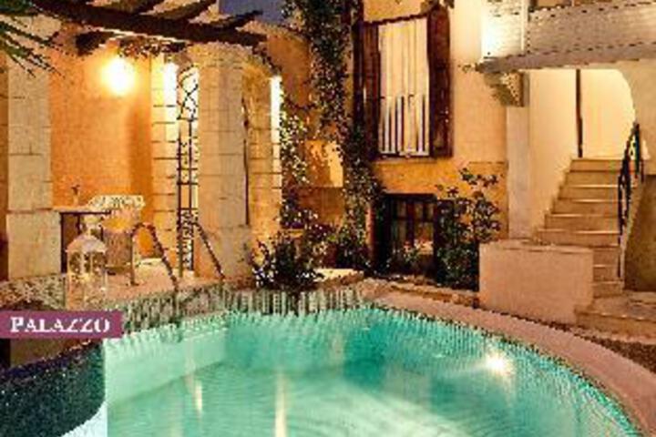 Pool 19 of 23