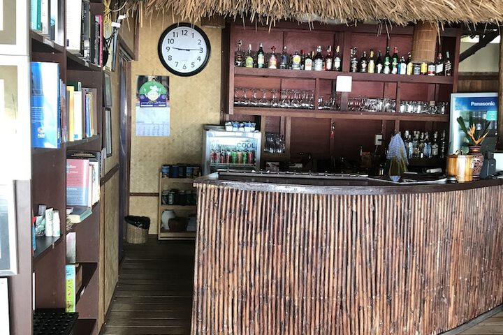 Lounge 49 of 73
