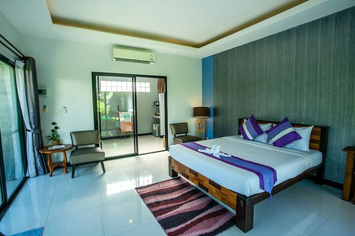Room 6 of 41