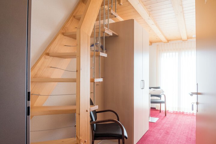 Room 4 of 45