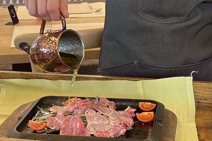 Dining 101 of 131