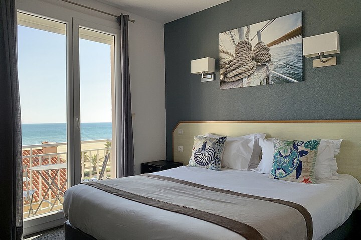 Room 18 of 35