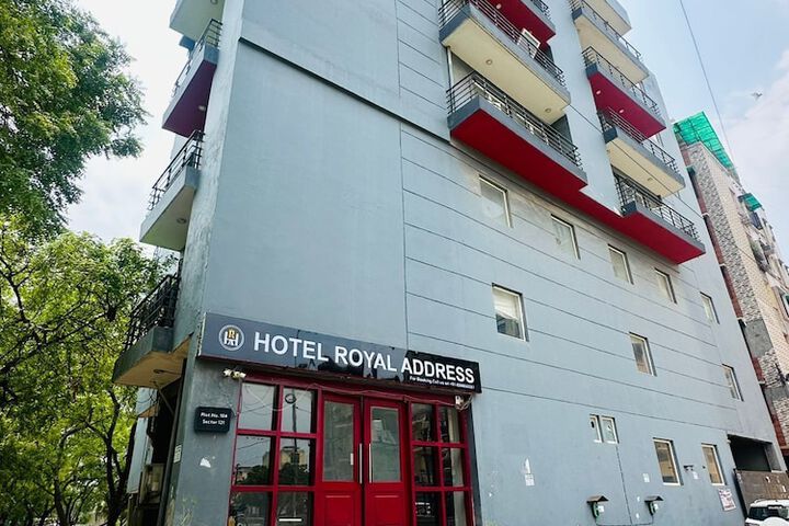 Hotel Royal Address