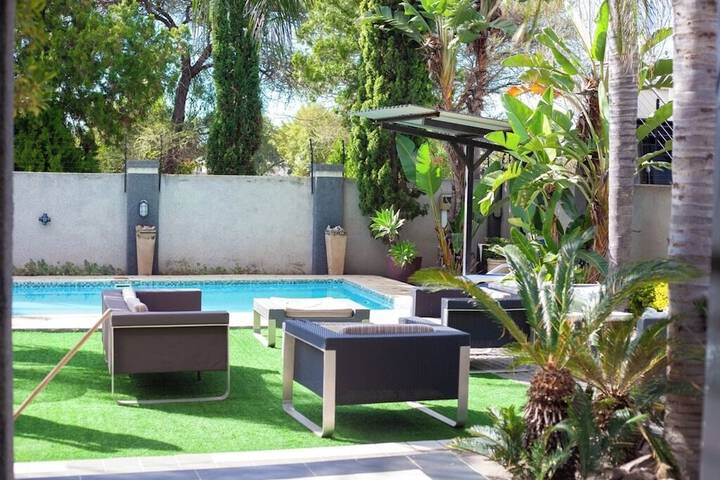 Pool 44 of 57