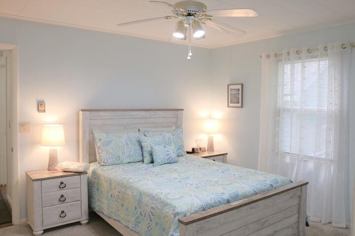 Room 2 of 19