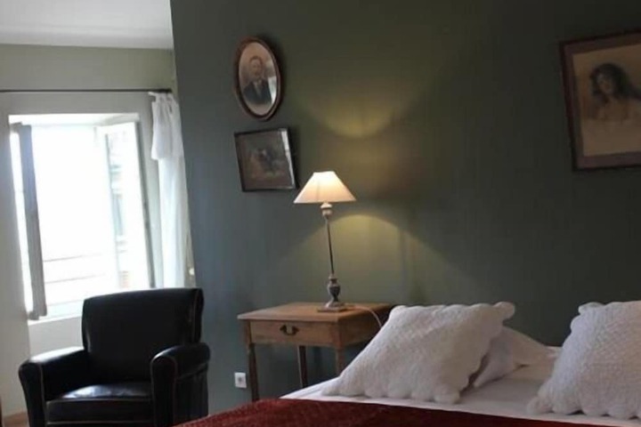 Room 18 of 61
