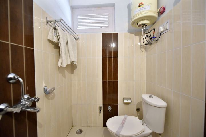 Room 49 of 59