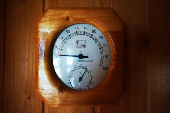 Room 2 of 5