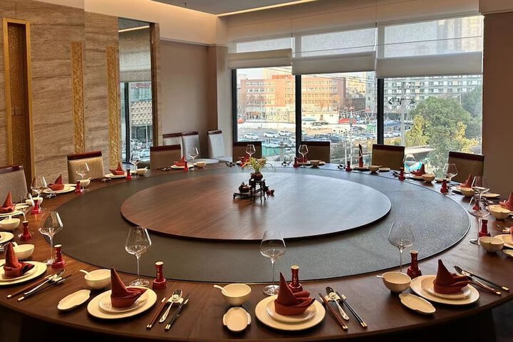Dining 94 of 127