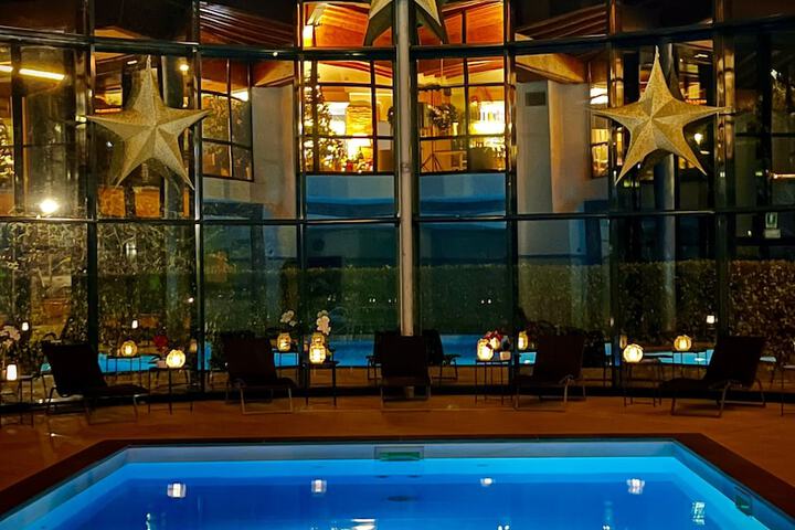 Pool 19 of 70