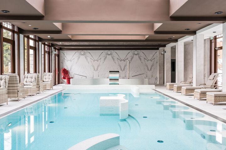 Pool 24 of 49