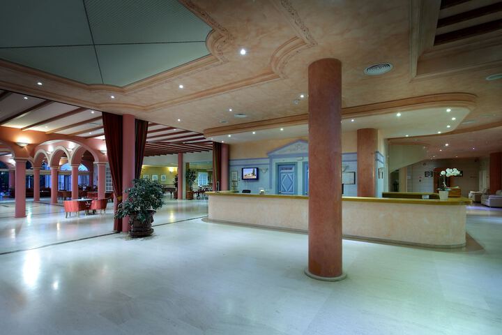 Hotel Lobby