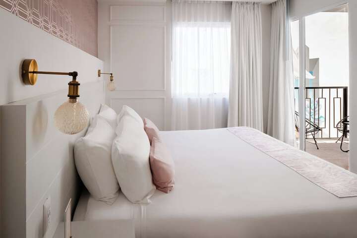 Room 29 of 50