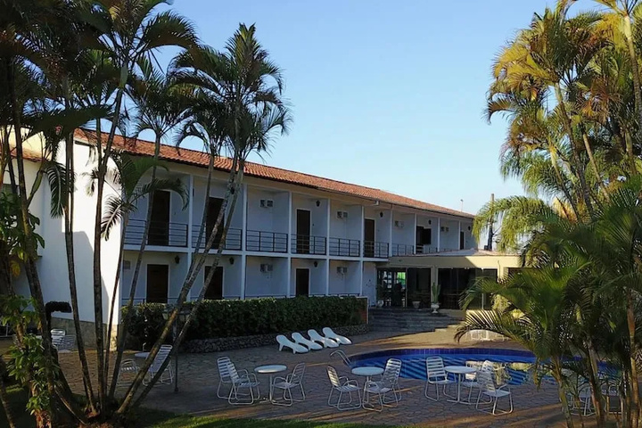 URUPES PARK HOTEL