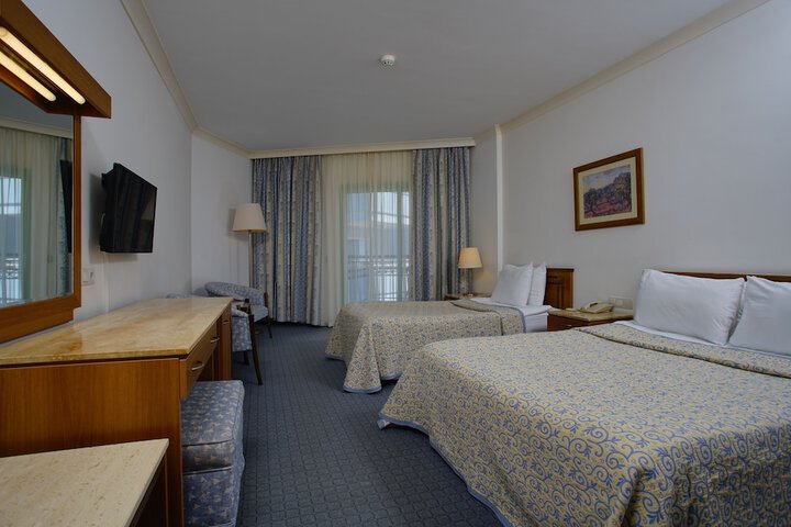 Room 11 of 70