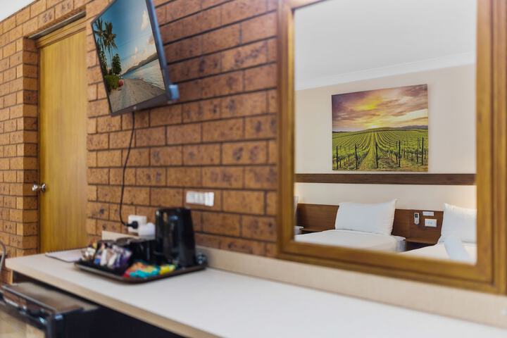 Room 56 of 105