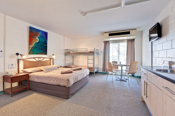 Room 15 of 54