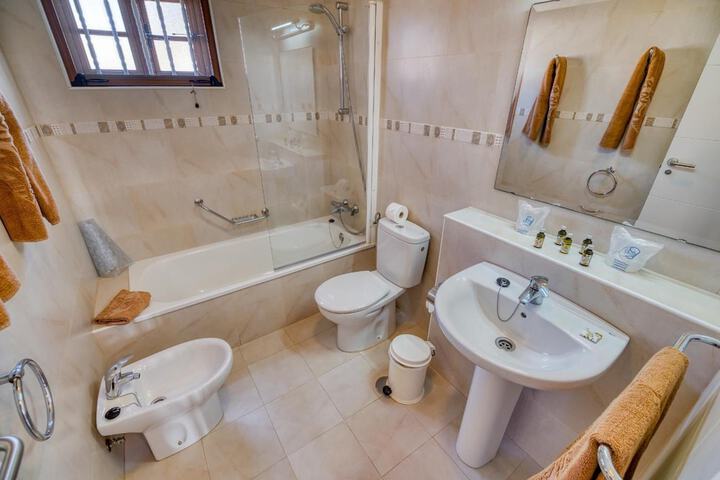 Bath Photo