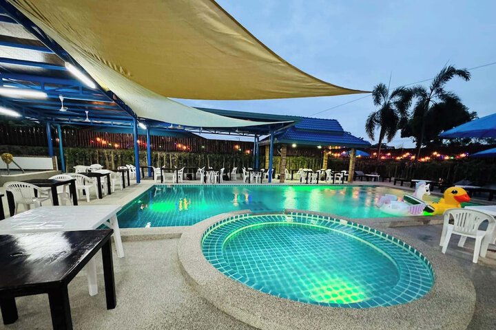 Pool 8 of 19