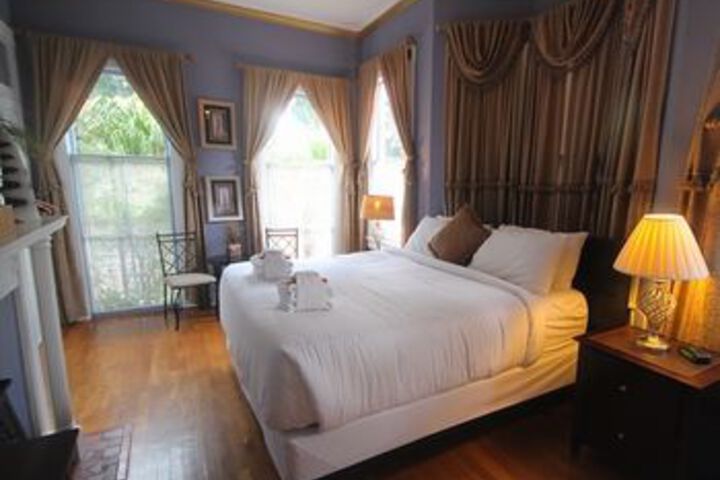 Room 40 of 120