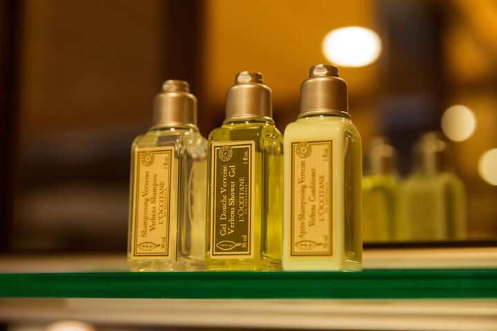 Room amenity