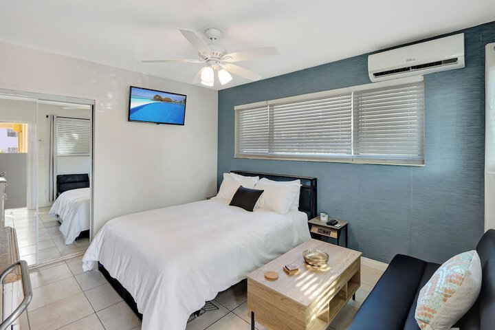 Room 5 of 84