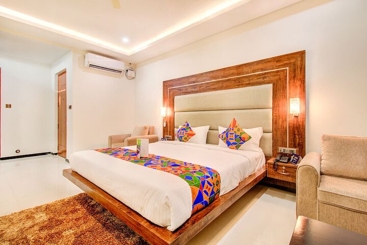 Room 14 of 38