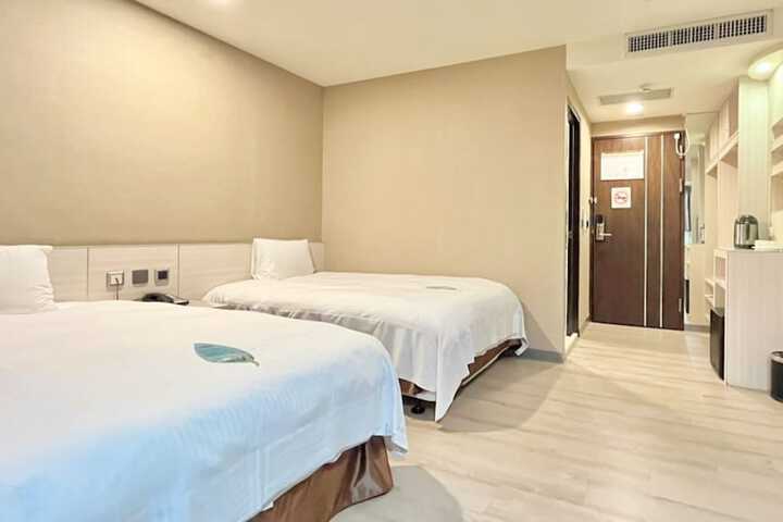 Room 26 of 58
