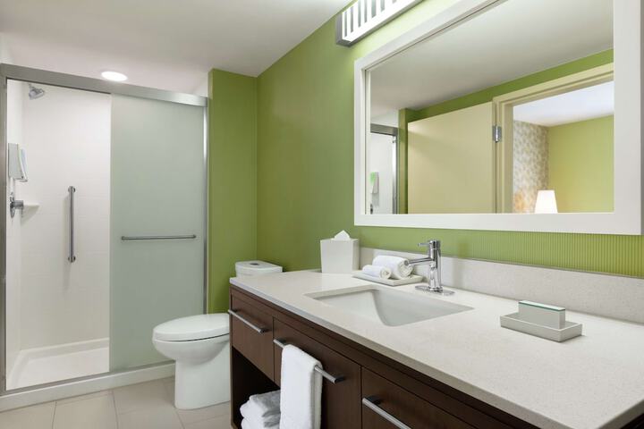 Bathroom shower