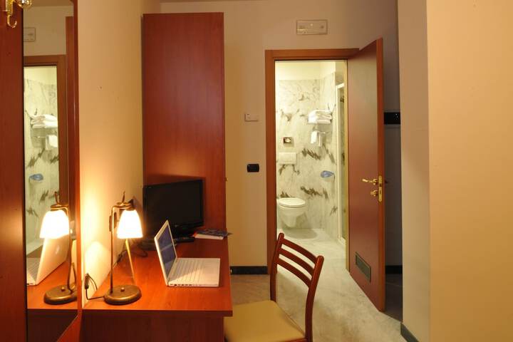 Room 35 of 56