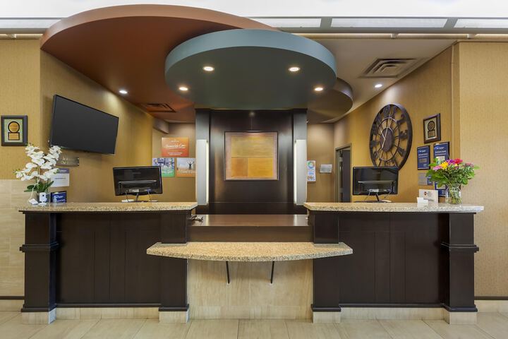 Guest Lobby