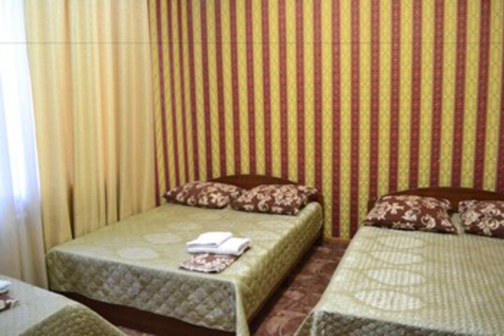 Room 15 of 22