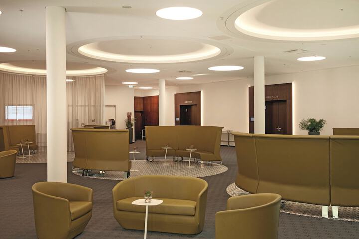 Guest Lobby