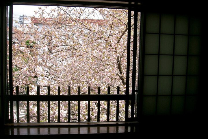 Room 10 of 30