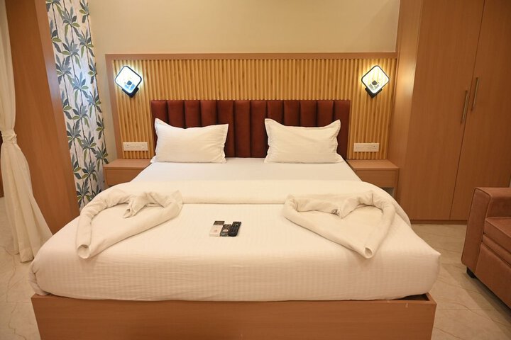 Room 9 of 52