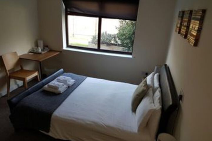 Room 26 of 47
