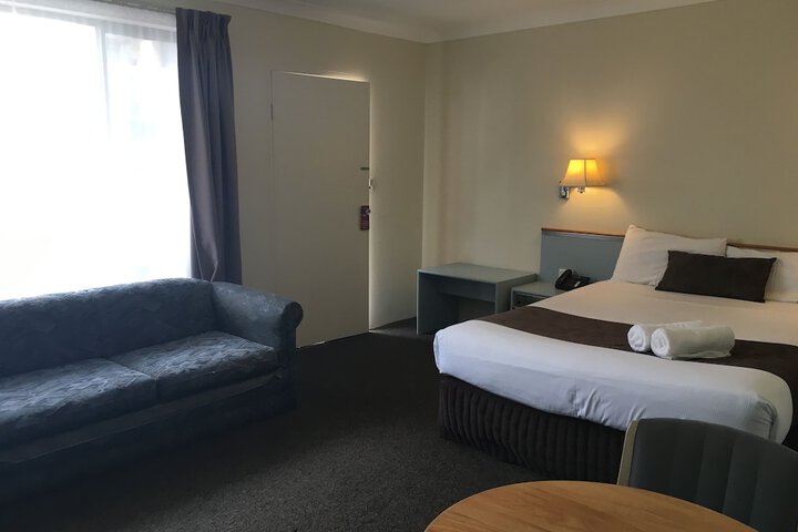 Room 17 of 57