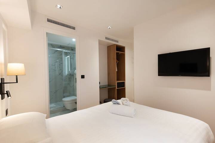 Room 51 of 70
